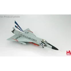 Airplane Model*Hobby Master HA3104 1:72 F-102A Delta Dagger - Miniature Marvels: Airplane Models & Painted Dice