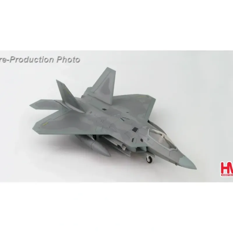 Airplane Model*Hobby Master HA2813 1:72 F-22A Raptor - Miniature Marvels: Airplane Models & Painted Dice