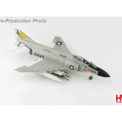 Airplane Model*Hobby Master HA19015 1:72 F-4J Phantom II - Miniature Marvels: Airplane Models & Painted Dice
