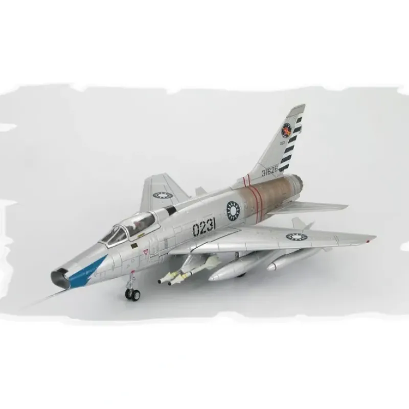 Airplane Model*Hobby Master HA2104 1:72 North American F-100A Super Sabre RoCAF 455th TFW 1977 - Miniature Marvels: Airplane Models & Painted Dice