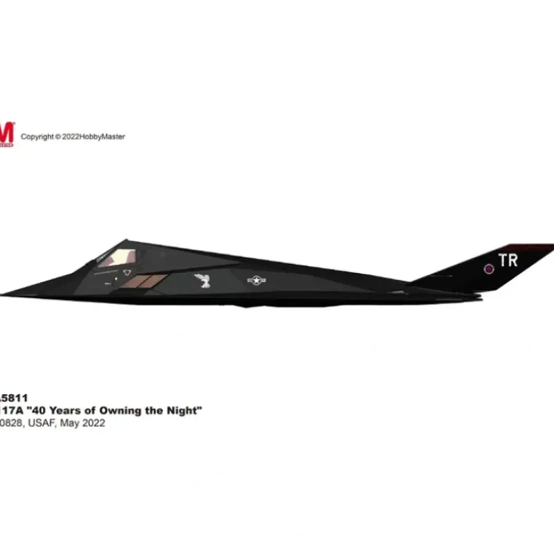 Airplane Model*Hobby Master HA58111:72 F-117A Nighthawk USAF Dark Knights - Miniature Marvels: Airplane Models & Painted Dice