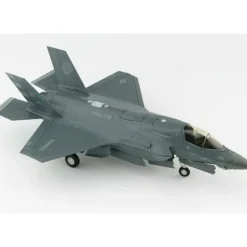 Airplane Model*Hobby Master HA4608 F-35B BF-05, HMS Queen Elizabeth - Miniature Marvels: Airplane Models & Painted Dice