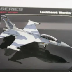 Airplane Model*Hogan Wings 6344 1:200 F-16D 64th AGRS Fulcrum Scheme - Miniature Marvels: Airplane Models & Painted Dice
