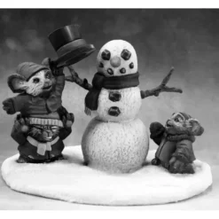 Miniature<Holiday Mouslings RPR 01436 - Miniature Marvels: Airplane Models & Painted Dice