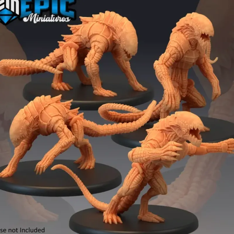 Miniature<Hounds Of Tindalos - Miniature Marvels: Airplane Models & Painted Dice