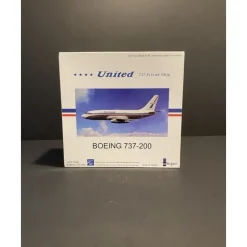 Airplane Model*IF732009 Inflight200 1:200 United Boeing 737-200 Friendship N9032U - Miniature Marvels: Airplane Models & Painted Dice