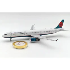 Airplane Model*Inflight IF321AA580 1:200 American Airlines Airbus A321-231 N580UW Plus Collectors Coin - Miniature Marvels: Airplane Models & Painted Dice