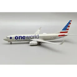 Airplane Model*InFlight200 IF738AA0224 Oneworld (American Airlines) Boeing 737-823 N837NN - Miniature Marvels: Airplane Models & Painted Dice