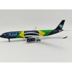 Airplane Model*Inflight IF332AD0523 1:200 Azul Linhas Aereas Brasileiras Airbus A330-243 - Miniature Marvels: Airplane Models & Painted Dice