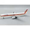 Airplane Model*Inflight IF752AE0224 1:200 Air Europe Boeing 757-236 G-BNSD - Miniature Marvels: Airplane Models & Painted Dice
