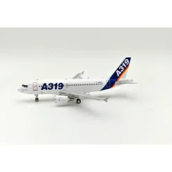 Airplane Model*InFlight IFAIRBUS319 1:200 Airbus A319-114 F-WWAS - Miniature Marvels: Airplane Models & Painted Dice