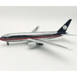 Airplane Model*InFlight IF762AM0621P 1:200 Aeromexico Boeing 767-200 - Miniature Marvels: Airplane Models & Painted Dice