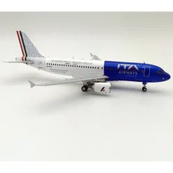 Airplane Model*Inflight IF320AZ0523 1:200 ITA Airways Airbus A320 - Miniature Marvels: Airplane Models & Painted Dice