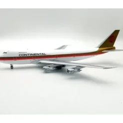 Airplane Model**Inflight IF742CO1122 1:200 Continental Boeing 747-243B - Miniature Marvels: Airplane Models & Painted Dice