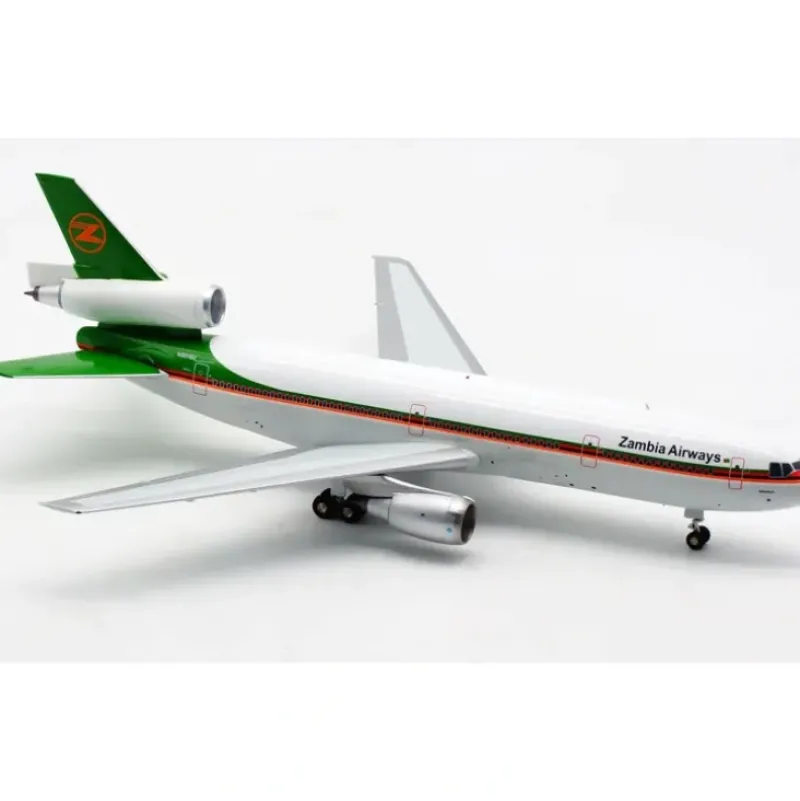 Airplane Model*InFlight IFDC10Q31220 1:200 Zambia Airways DC-10 N3016Z - Miniature Marvels: Airplane Models & Painted Dice