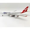 Airplane Model*Inflight IF744QA0523 1:200 Qantas One World Boeing 747-400 - Miniature Marvels: Airplane Models & Painted Dice