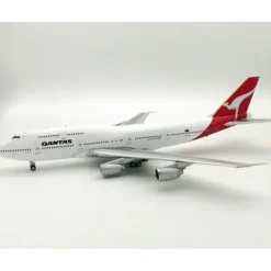Airplane Model*InFlight IF743QF1221 1:200 Qantas Boeing 747-300 - Miniature Marvels: Airplane Models & Painted Dice