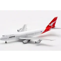 Airplane Model*Inflight IF742QF0522 1:200 Qantas Boeing 747-200 - Miniature Marvels: Airplane Models & Painted Dice