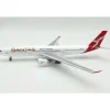 Airplane Model*InFlight200 IF333QFA0820 Qantas A330-303 VH-QPJ - Miniature Marvels: Airplane Models & Painted Dice
