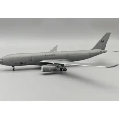 Airplane Model*Inflight IF332RCAF02 1:200 Canada Air Force Airbus CC-330 Husky (A330-200) 330003 - Miniature Marvels: Airplane Models & Painted Dice