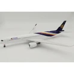 Airplane Model*InFlight IF359TG1220 1:200 Thai Airways Airbus A350-941 - Miniature Marvels: Airplane Models & Painted Dice