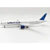 Airplane Model**Inflight IF789UA1123 1:200 United Airlines Boeing 787-9 N29981 - Miniature Marvels: Airplane Models & Painted Dice