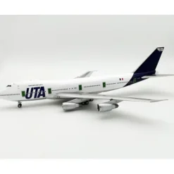 Airplane Model*InFlight IF742UTA1119 1:200 UTA Boeing 747-2B3BM - Miniature Marvels: Airplane Models & Painted Dice