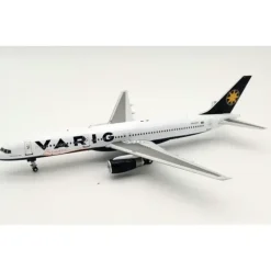 Airplane Model**InFlight IF752VG1220 1:200 Varig Boeing 757-200 PP-VTT - Miniature Marvels: Airplane Models & Painted Dice