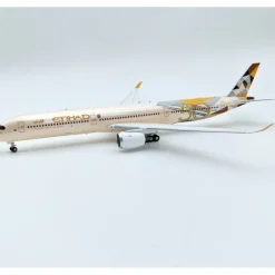 Airplane Model*Inflight IF35XEY0423 1:200 Etihad Airbus A350-1000 - Miniature Marvels: Airplane Models & Painted Dice