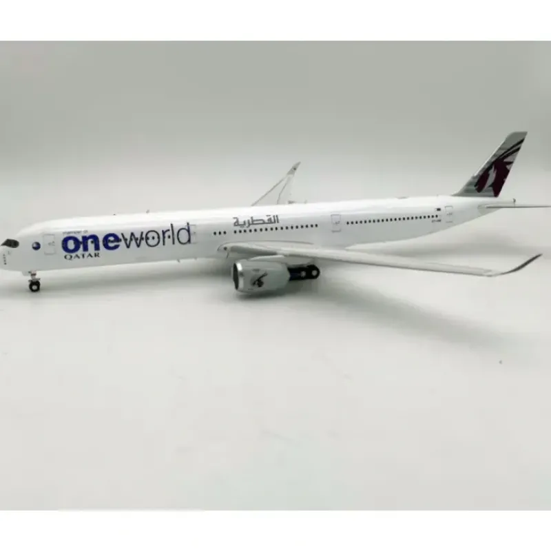 Airplane Model*Inflight IF35XQR0822 1:200 Qatar Airways Airbus A350-1000 "One World" - Miniature Marvels: Airplane Models & Painted Dice