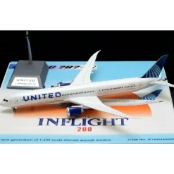 Airplane Model**Inflight IF78XUA0220 1:200 United Airlines Boeing 787-10 - Miniature Marvels: Airplane Models & Painted Dice