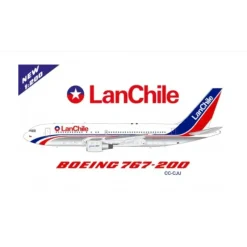Airplane Model**Inflight/El Aviador 1:200 Boeing 767-216ER EAVCJU - Miniature Marvels: Airplane Models & Painted Dice