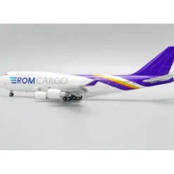 Airplane Model*JC Wings 1:400 Aerotranscargo Boeing 747-400F LH4261A (Flaps Down) - Miniature Marvels: Airplane Models & Painted Dice