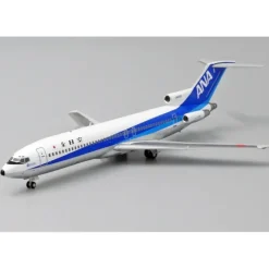 Airplane Model*JC Wings 1:200 ANA Boeing 727-200 EW2722002 - Miniature Marvels: Airplane Models & Painted Dice