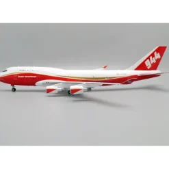 Airplane Model*JC Wings 1:200 Global Super Tanker Services Boeing 747-400(BCF) XX20068 - Miniature Marvels: Airplane Models & Painted Dice