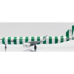 Airplane Model*JC Wings LH2407 1:200 Condor Airbus A321 - Miniature Marvels: Airplane Models & Painted Dice