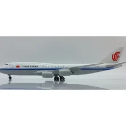 Airplane Model*JC Wings XX40166 1:400 Air China Boeing 747-8I B-2479 - Miniature Marvels: Airplane Models & Painted Dice