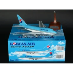 Airplane Model*JC Wings XX2837 1:200 Korean Air Boeing 747SP HL7457 - Miniature Marvels: Airplane Models & Painted Dice