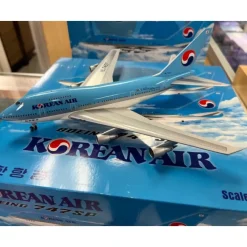 Airplane Model*JC Wings XX2838 1:200 Korean Air Boeing 747SP HL7457 World Cup Korea - Miniature Marvels: Airplane Models & Painted Dice
