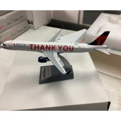 Airplane Model*JFox 1:200 JF-A321-008 Delta Thank You - Miniature Marvels: Airplane Models & Painted Dice