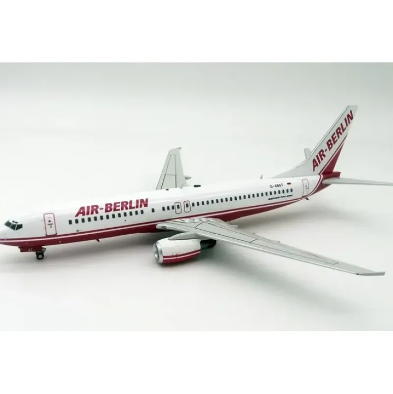 Airplane Model*JFox JF-737-8-007 1:200 Air Berlin Boeing 737-800 D-ABAT - Miniature Marvels: Airplane Models & Painted Dice