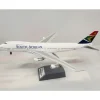Airplane Model**JFox JF-747-2-032 1:200 South African Boeing 747-200 ZS-SAN - Miniature Marvels: Airplane Models & Painted Dice