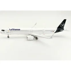 Airplane Model*JFox JF-A321-037 1:200 A321-271NX Lufthansa D-AIEM - Miniature Marvels: Airplane Models & Painted Dice