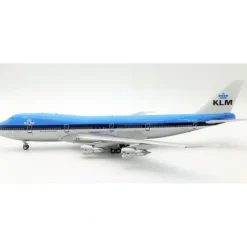 Airplane Model**JFox JF-747-2-037P 1:200 KLM Boeing 747-206B PH-BUC - Miniature Marvels: Airplane Models & Painted Dice