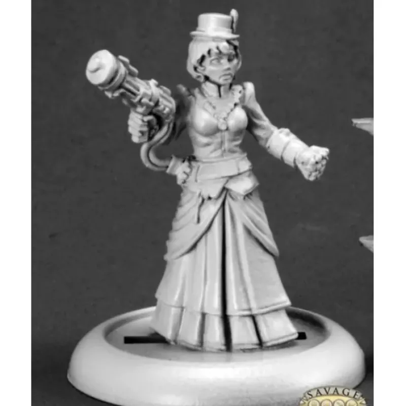 Miniature<Mad Scientist (Female): Savage Worlds RPR 59009 - Miniature Marvels: Airplane Models & Painted Dice