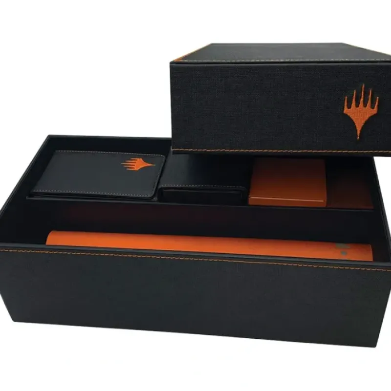 Accessories<Magic the Gathering CCG: Mythic Edition Storage Box - Miniature Marvels: Airplane Models & Painted Dice
