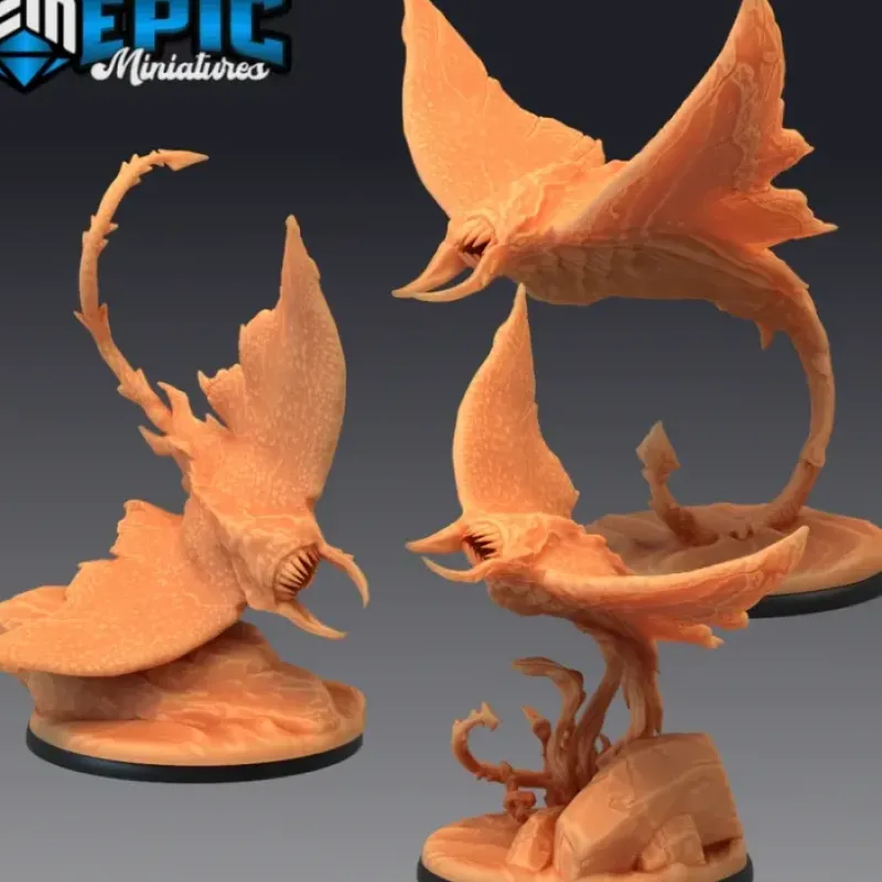 Miniature<Manta Rays - Miniature Marvels: Airplane Models & Painted Dice