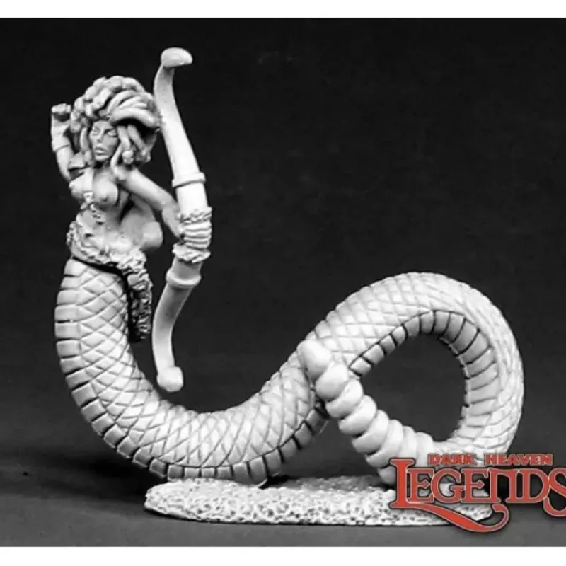 Miniature<Medusa: Dark Heaven Legends RPR 02354 - Miniature Marvels: Airplane Models & Painted Dice