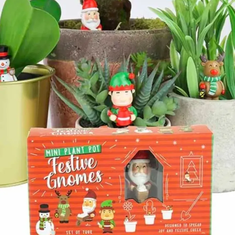 Egpull<Mini Festive Christmas Gnomes Planter Figurine Markers - Plant Pot Decorations - Miniature Marvels: Airplane Models & Painted Dice