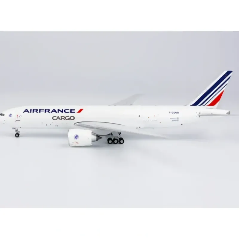 Airplane Model*NG 72012 1:400 Air France Cargo Boeing 777F F-GUOB - Miniature Marvels: Airplane Models & Painted Dice